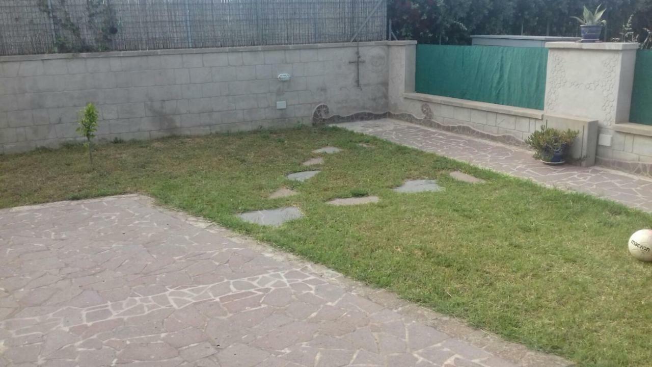 Villa Rosa Sant'Antioco Bagian luar foto