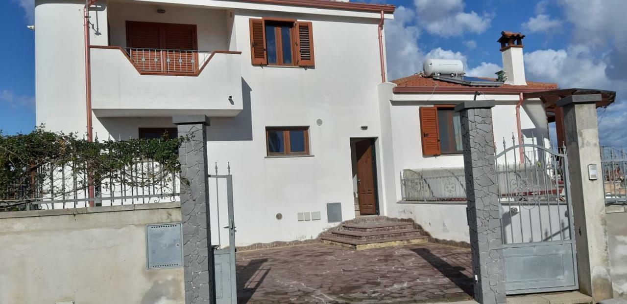 Villa Rosa Sant'Antioco Bagian luar foto