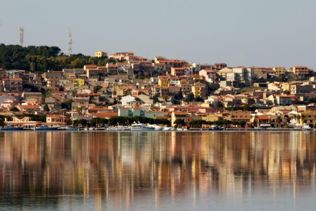 Villa Rosa Sant'Antioco Bagian luar foto